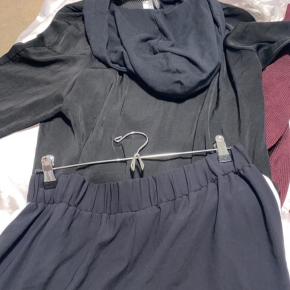 Super cute wide legged pant only - Picture 2 of 2